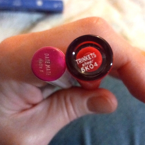 Rare ๐ Hello Kitty Colourpop ๐ - Picture 4 of 7